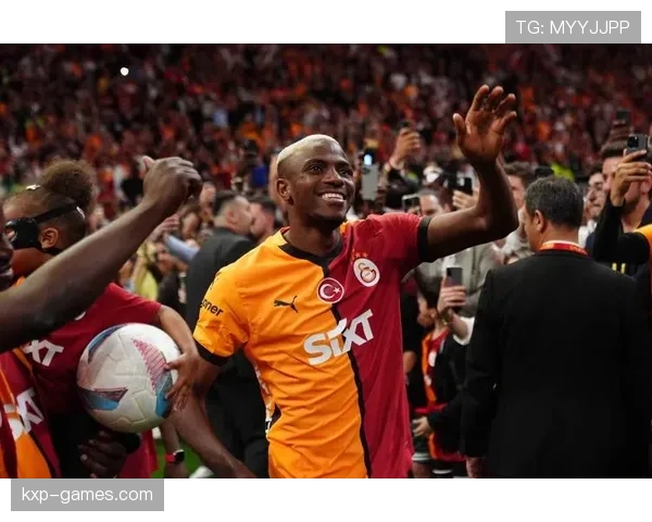 奥斯梅恩 vs 哈兰德：终结效率与战术角色差距解析