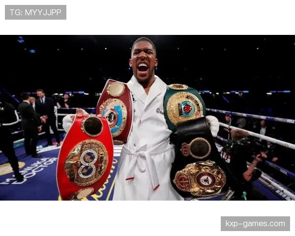 安东尼·约书亚去超市推的那辆购物车都比我家沙发贵