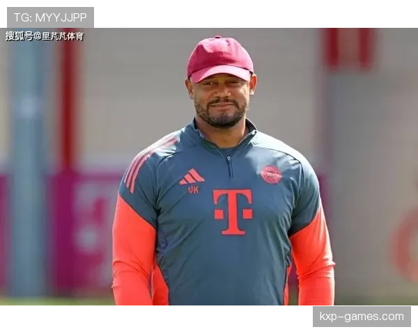 孔帕尼晒周末后院：迷你球门、战术板和烧烤架，我靠着租房合同看这图默默绝望