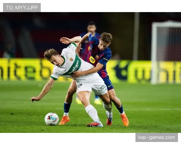 巴萨危机四伏，豪门陨落背后暴露出的战术失灵与信任危机